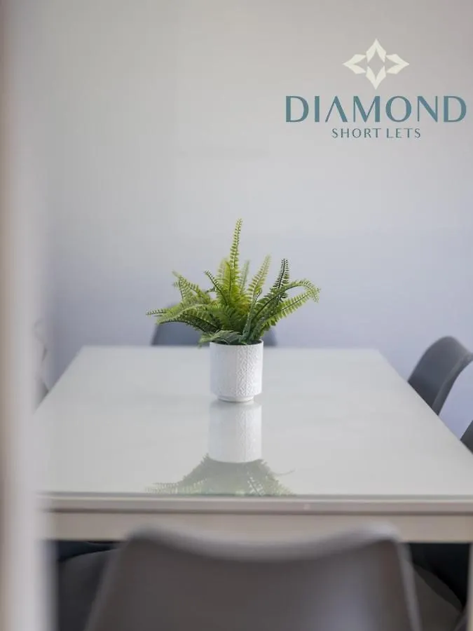 Сasa de vacaciones Brand New Luxury 3 Bedroom 2 Bathrooms With Patio With Secure Parking Dundee